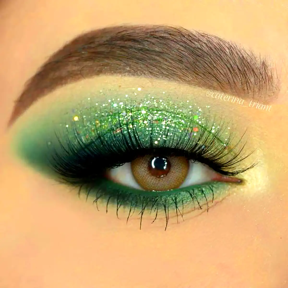 سایه چشم کلاسیک مجلسی