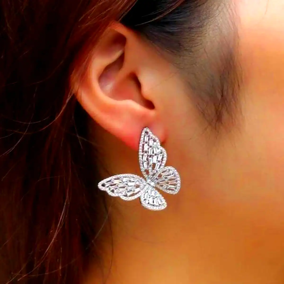گوشواره پروانه ای درخشان 