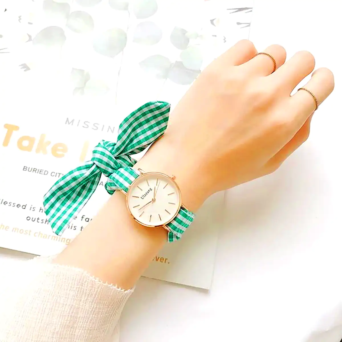 ساعت مچی بند پارچه ای