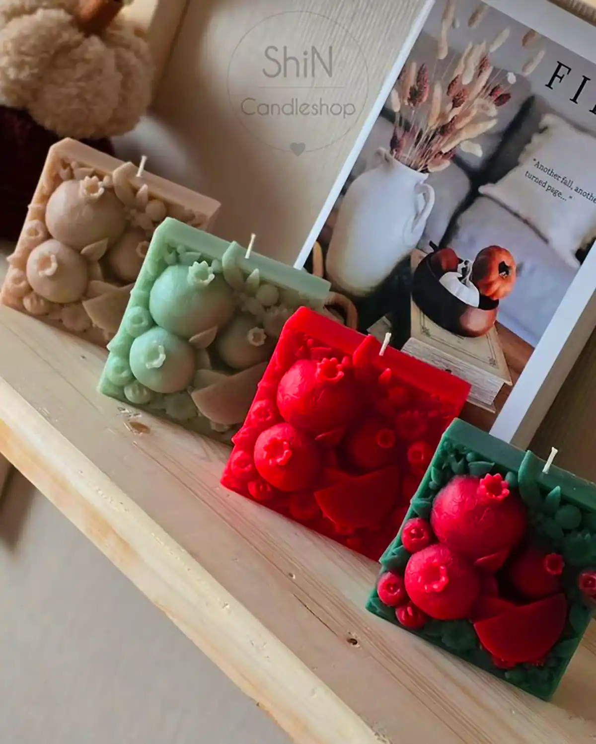 شمع دکوری یلدایی