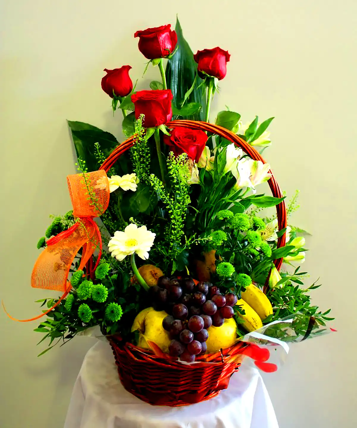 دیزاین میوه شب یلدایی عروس