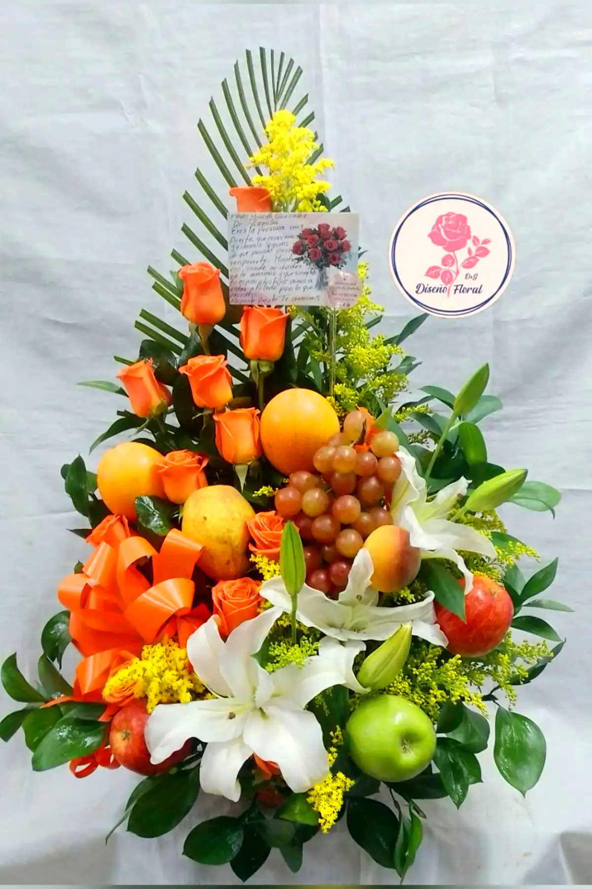 دیزاین میوه شب یلدایی عروس