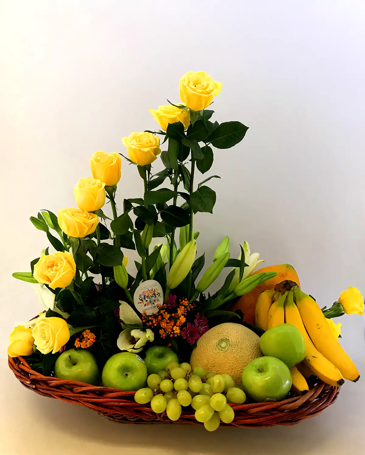 دیزاین میوه شب یلدایی عروس