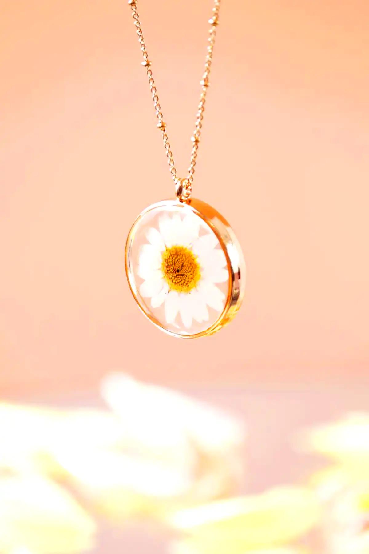 گردنبند رزینی خاص