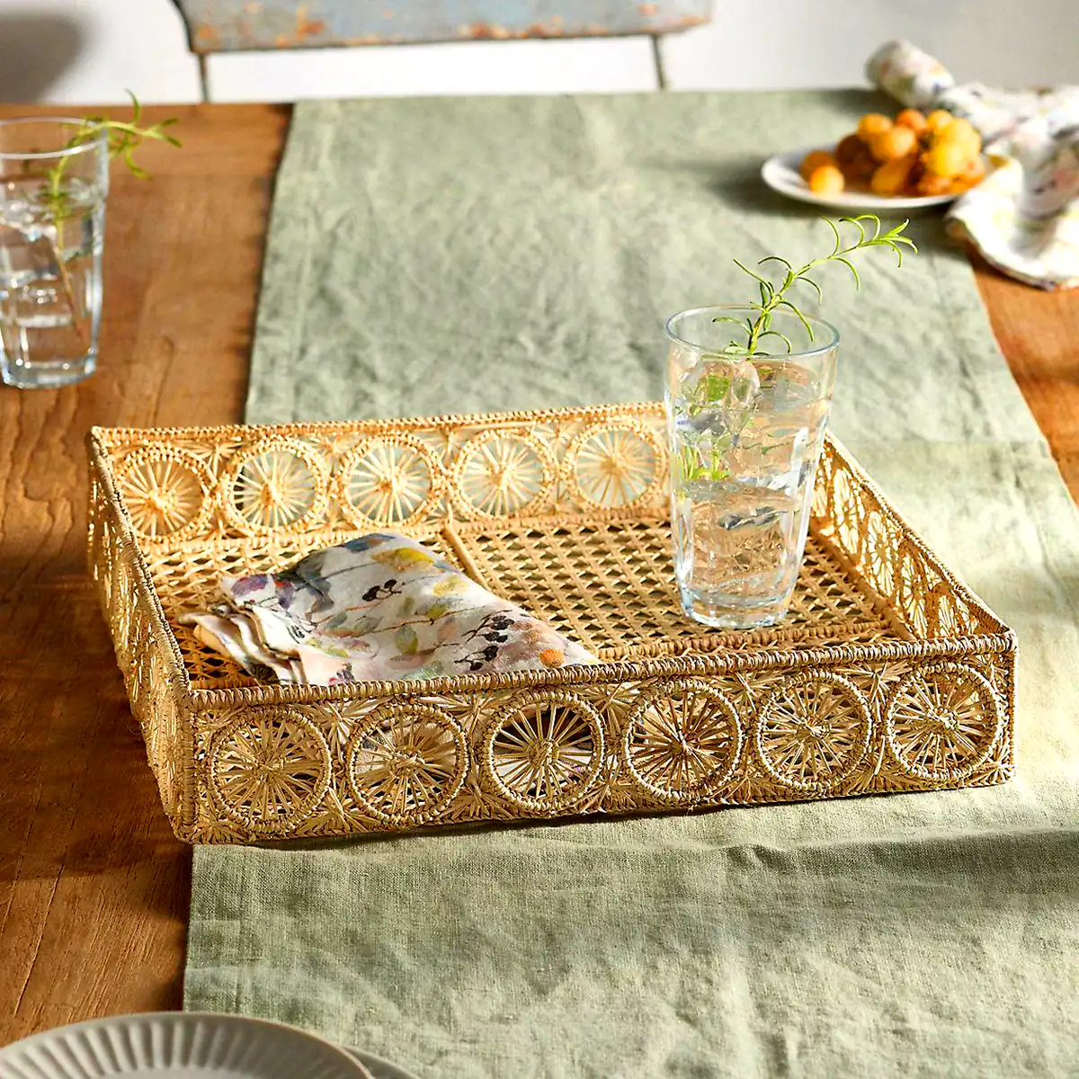 سینی ایکیا حصیری