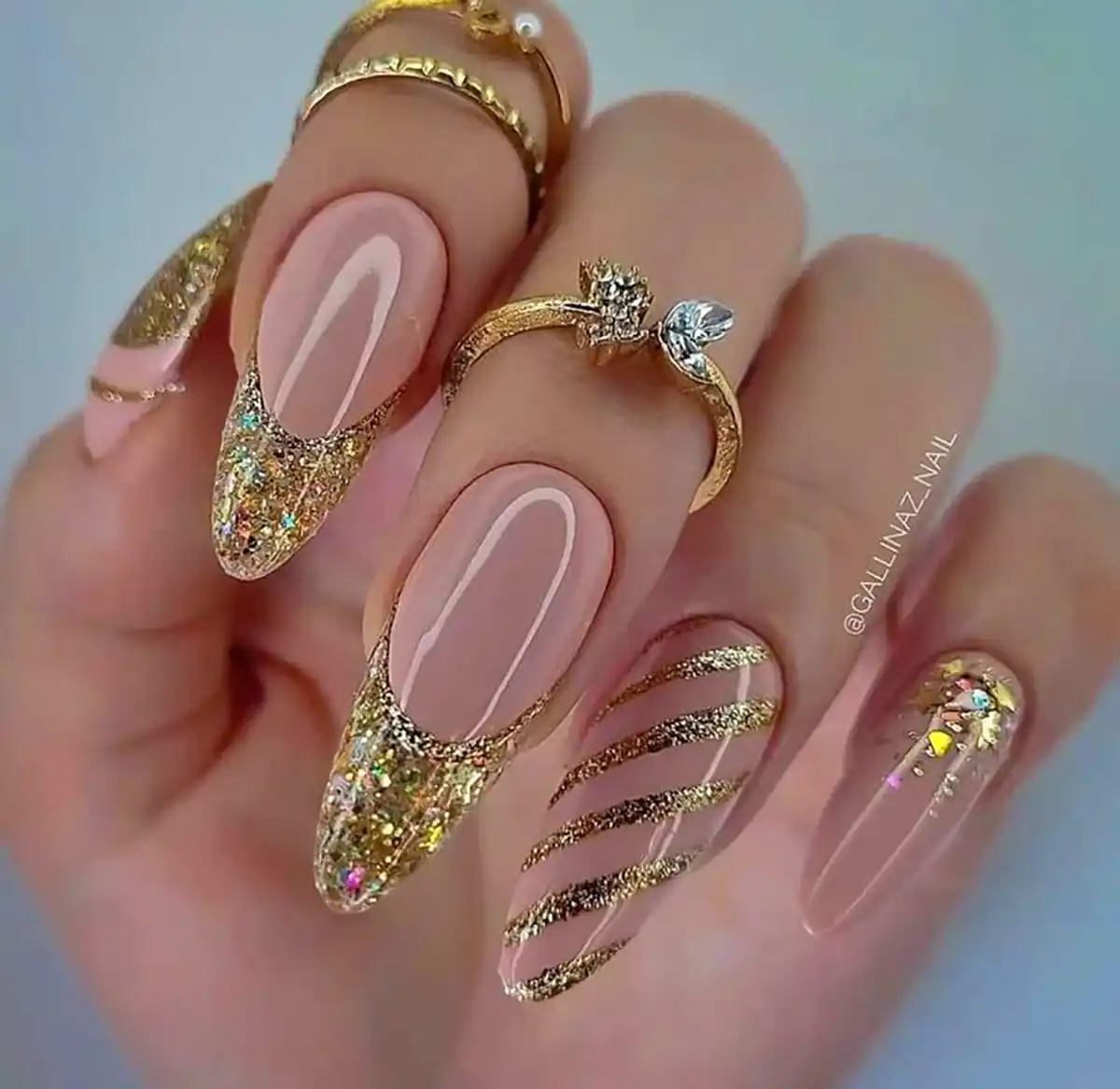 ژلیش ناخن گلد 