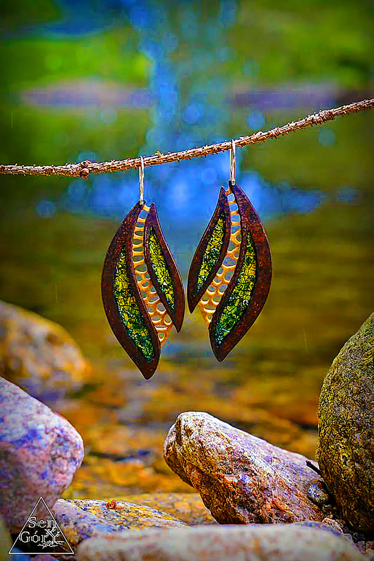 گوشواره خاص چوبی