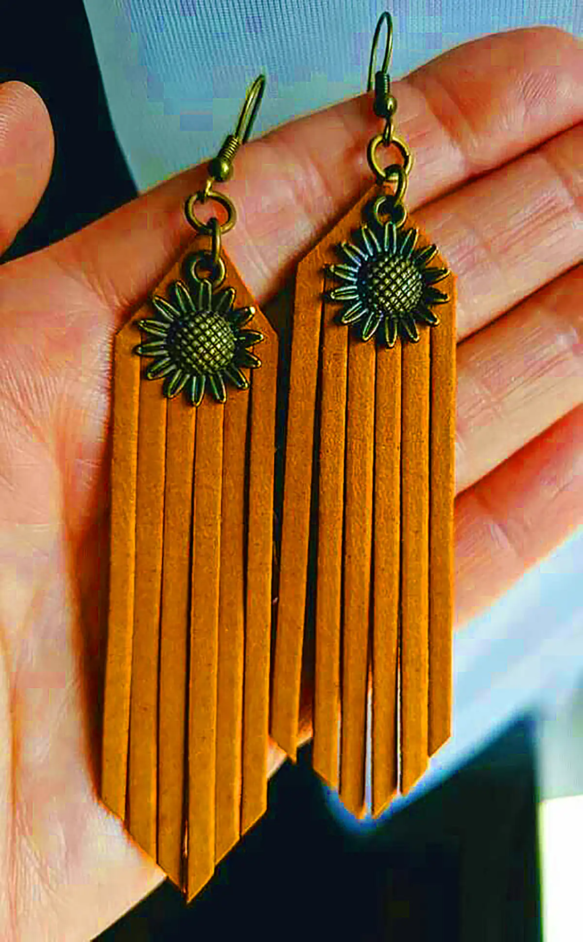 گوشواره خاص چوبی
