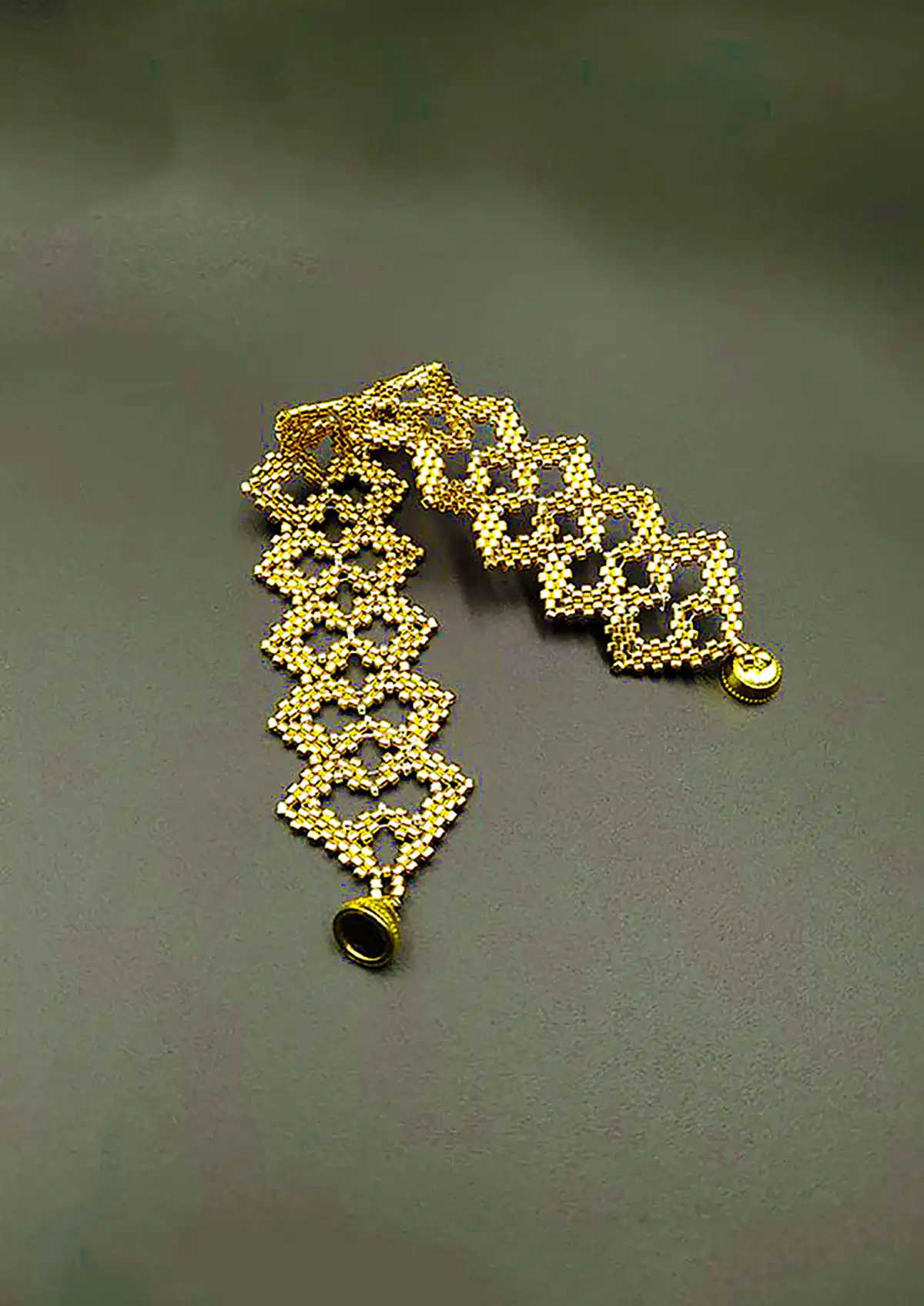 دستبند ژاپنی مهرهای (جدیدترین مدل های ترند امسال ۱۴۰۴ - ۲۰۲۵) دستبند ژاپنی مهره ای