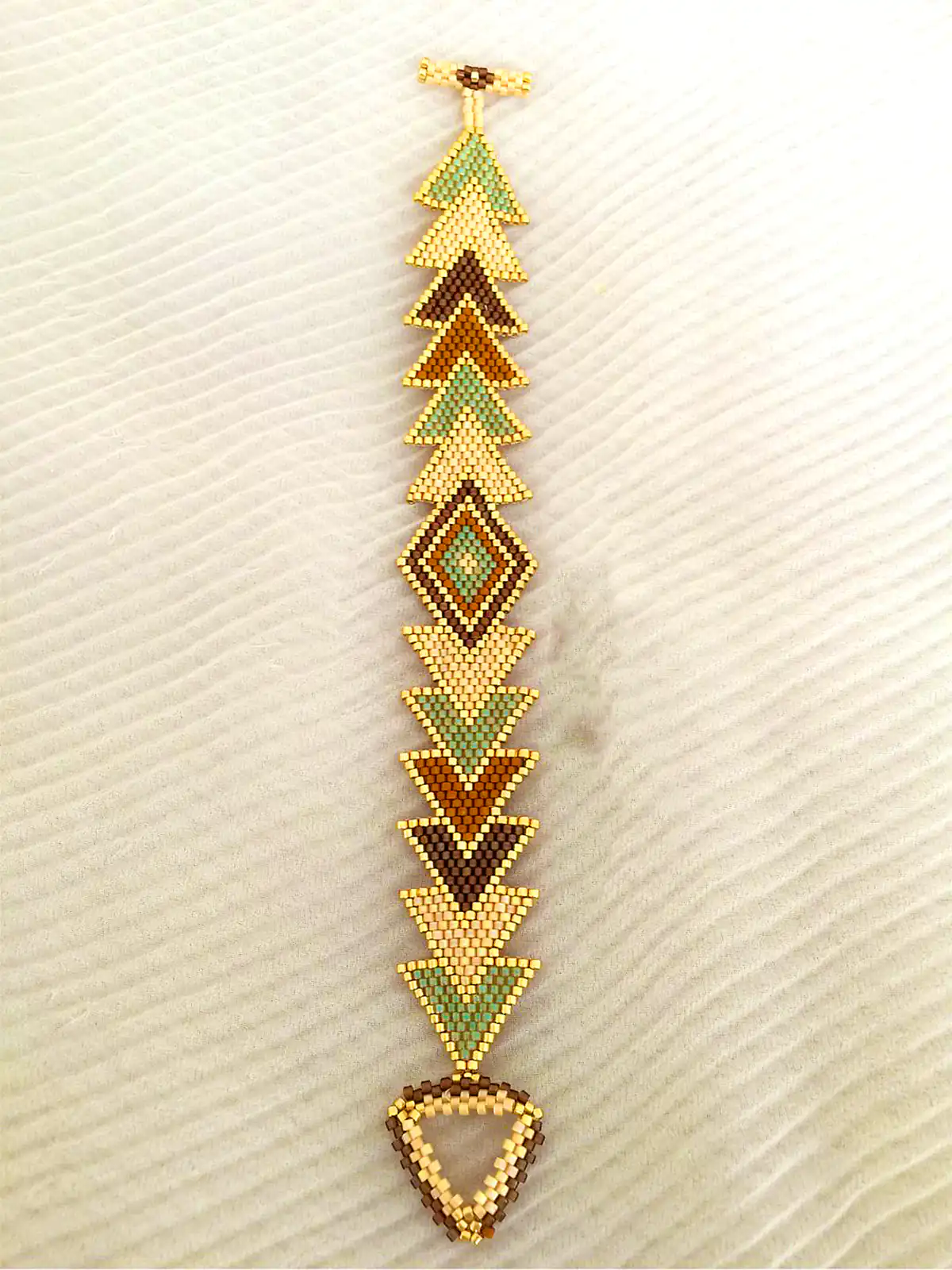 دستبند ژاپنی مهرهای (جدیدترین مدل های ترند امسال ۱۴۰۴ - ۲۰۲۵) دستبند ژاپنی مهره ای