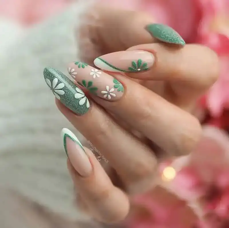 ایده‌های شیک طراحی ناخن سبزآدامسی