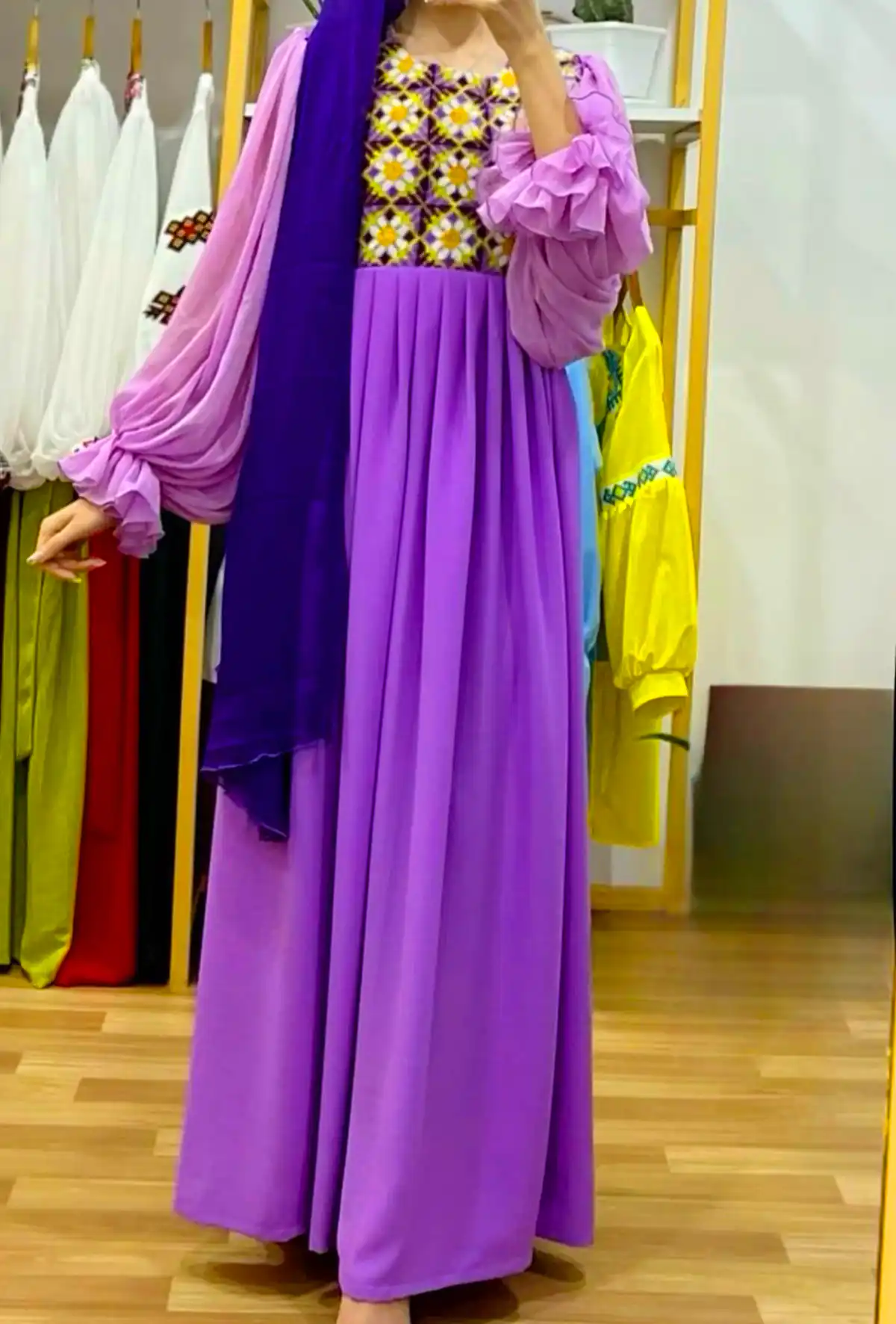 پیراهن روزانه طرح سنتی (جدیدترین مدل های ترند امسال ۱۴۰۴ - ۲۰۲۵) پیراهن روزانه طرح سنتی