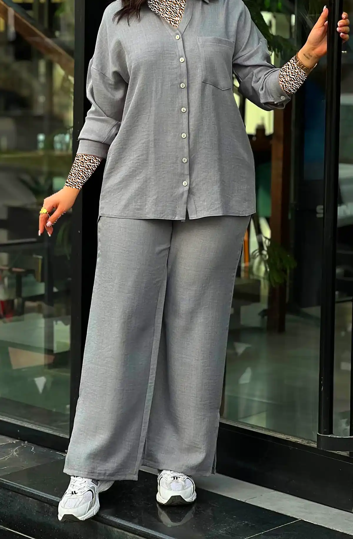 بلوز و شلوار ابروبادی زنانه (جدیدترین مدل های ترند امسال ۱۴۰۴ - ۲۰۲۵) بلوز و شلوار ابروبادی زنانه