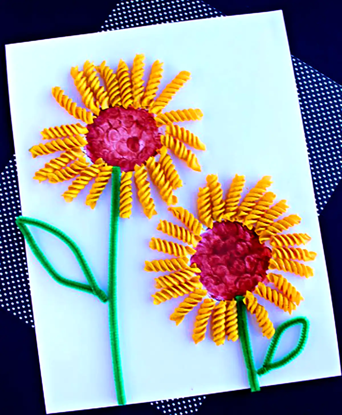 کاردستی کودکانه با ماکارونی