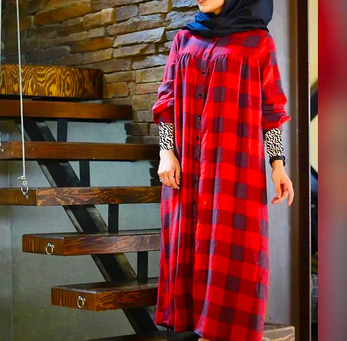 هودی مانتویی چارخونه