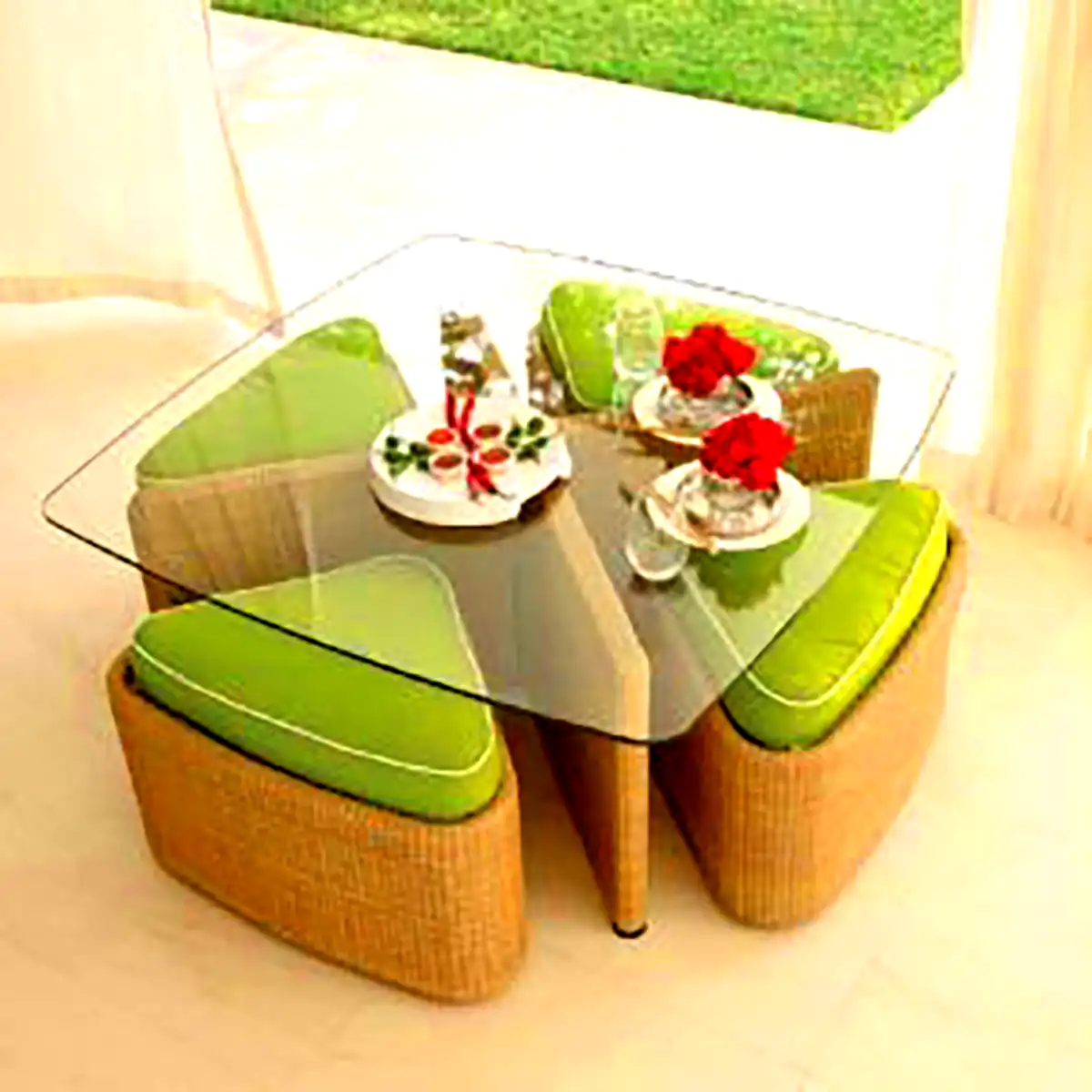میز غذاخوری کوچک