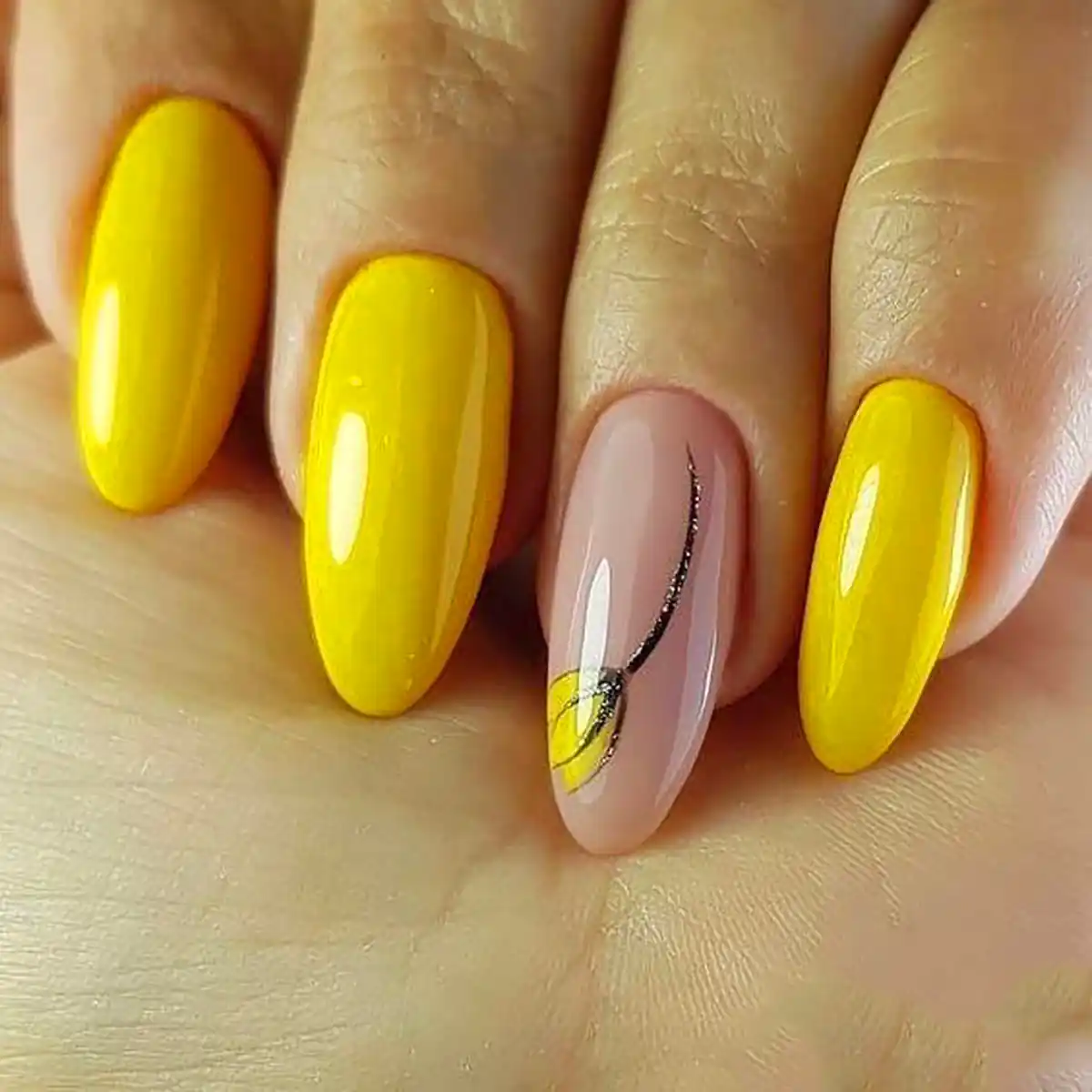 لاکژل سبز نئونی