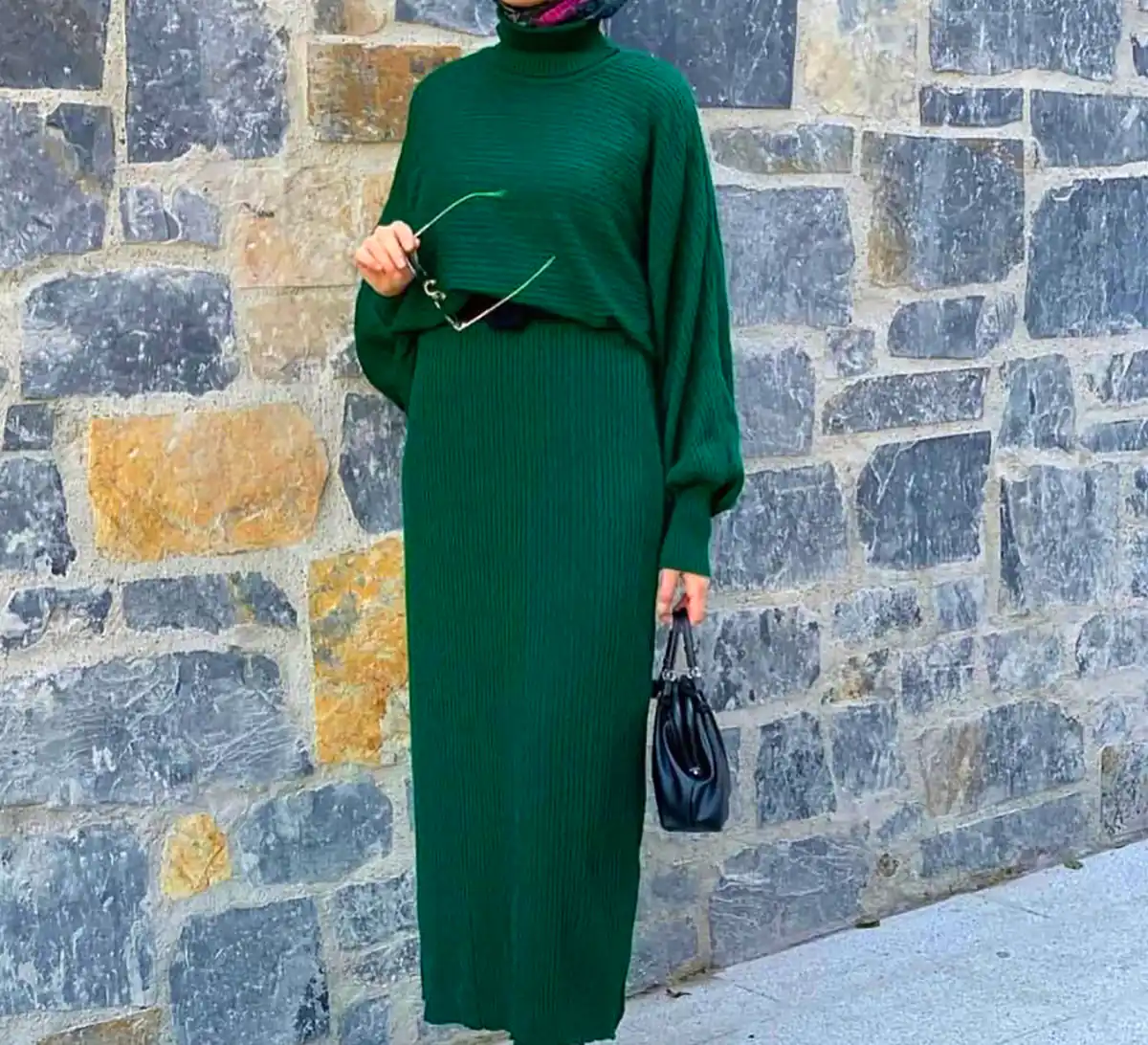 مانتو پشمی پاییزی (جدیدترین مدل های ترند امسال ۱۴۰۴ - ۲۰۲۵) مانتو پشمی پاییزی