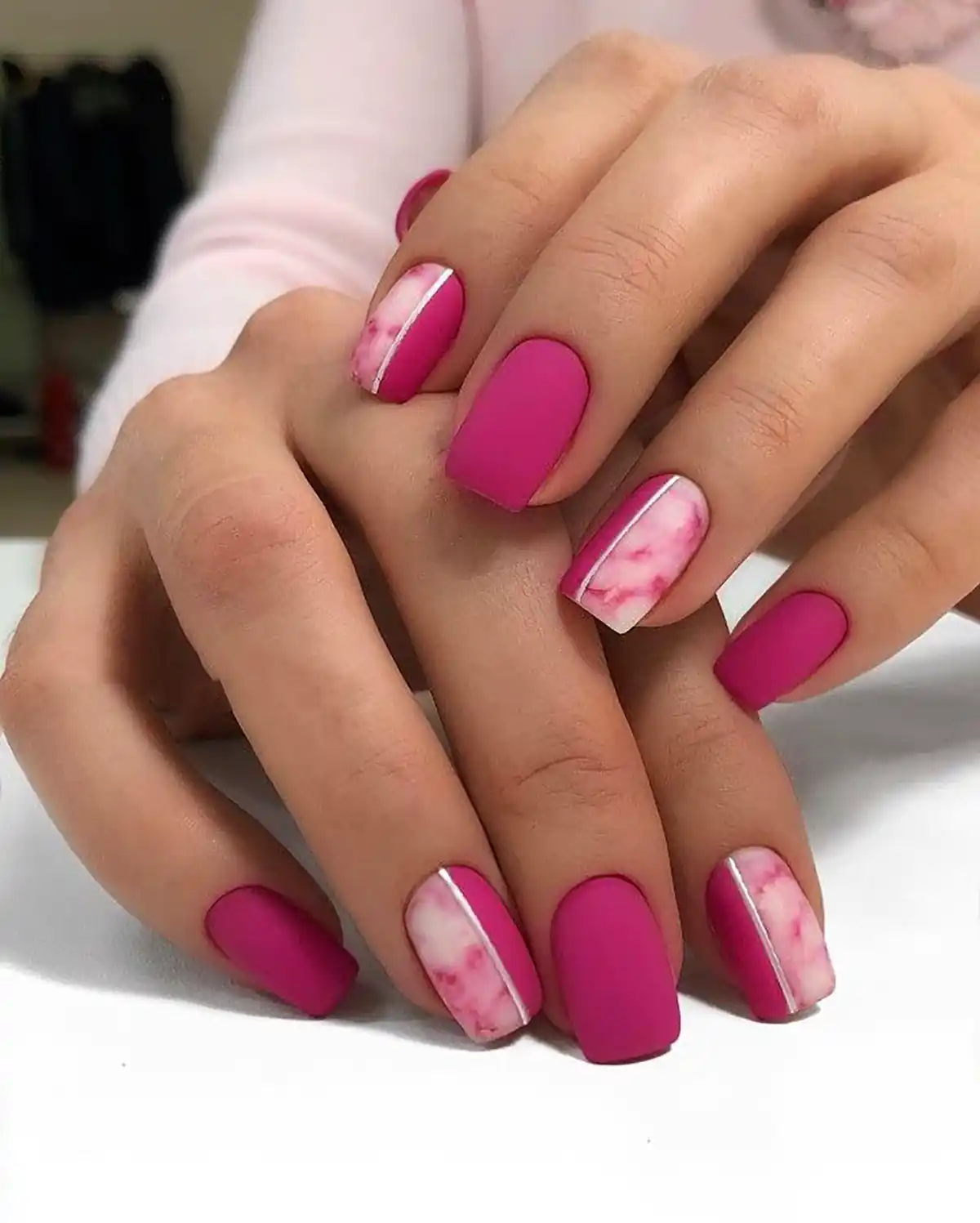 ناخن بلند سرخابی تابستانی