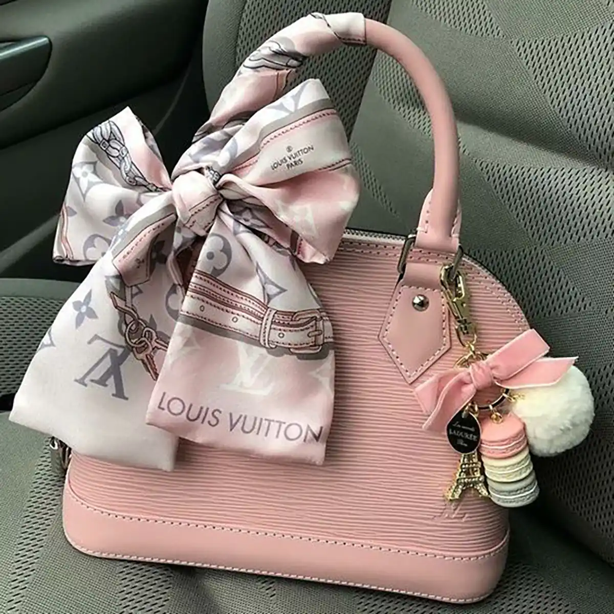 کیف صورتی لوکس