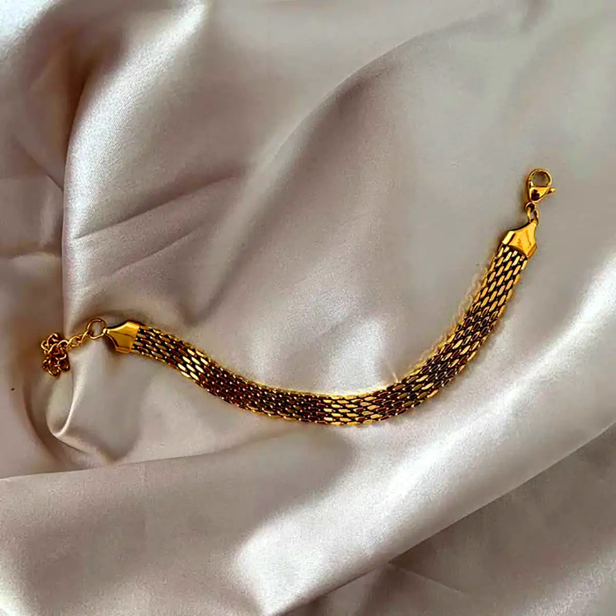 نمونه‌ای از نیم ست جذاب و لوکس
