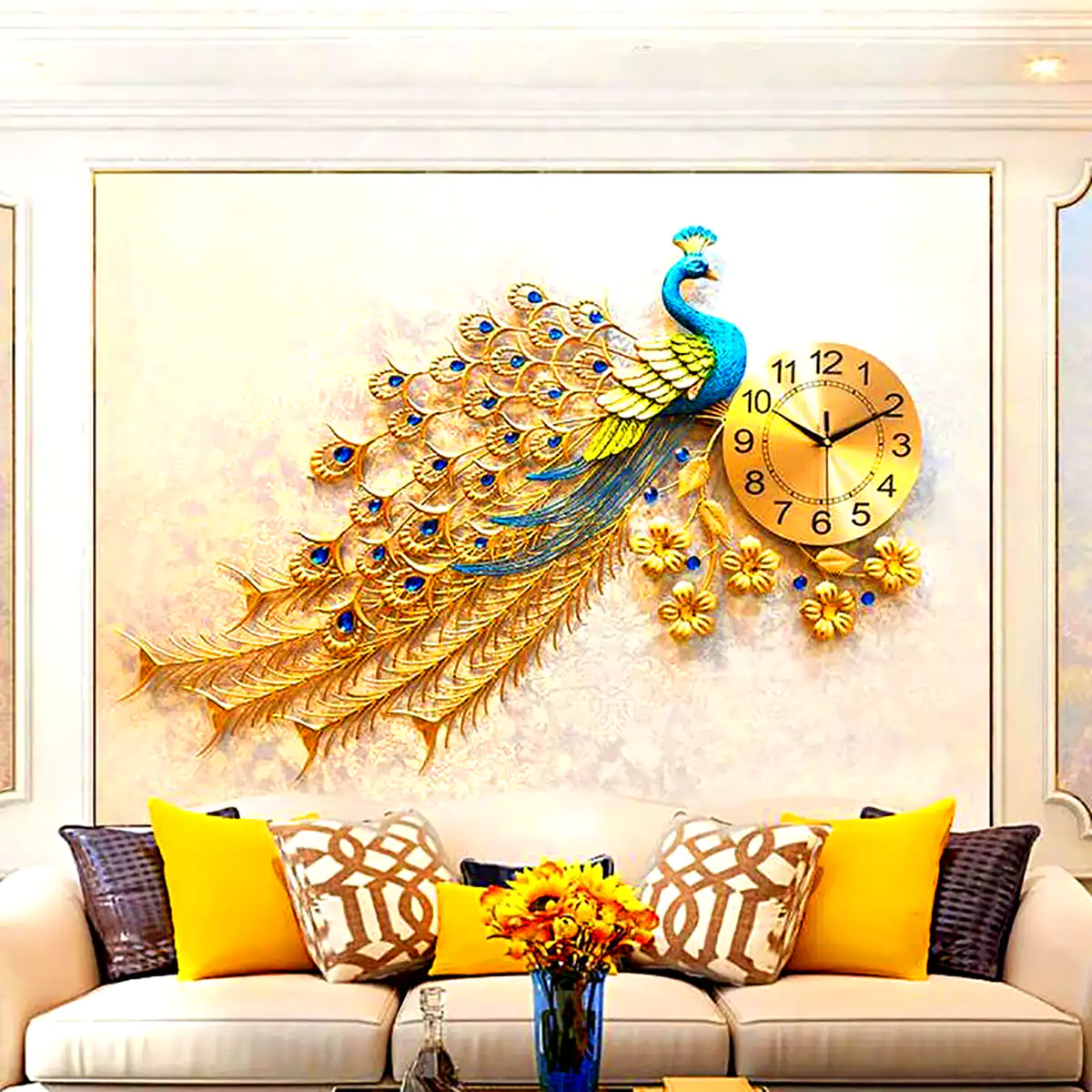 ساعت شیک طرح طاووس