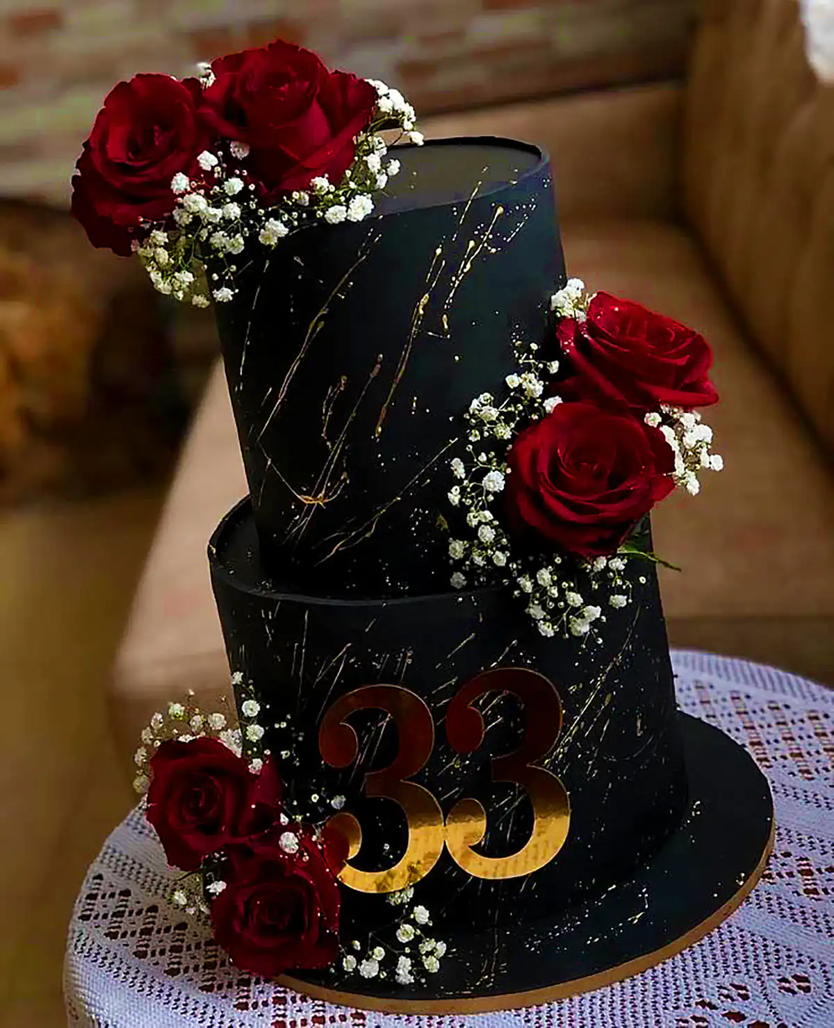 کیک ساده مغزدار مشکی