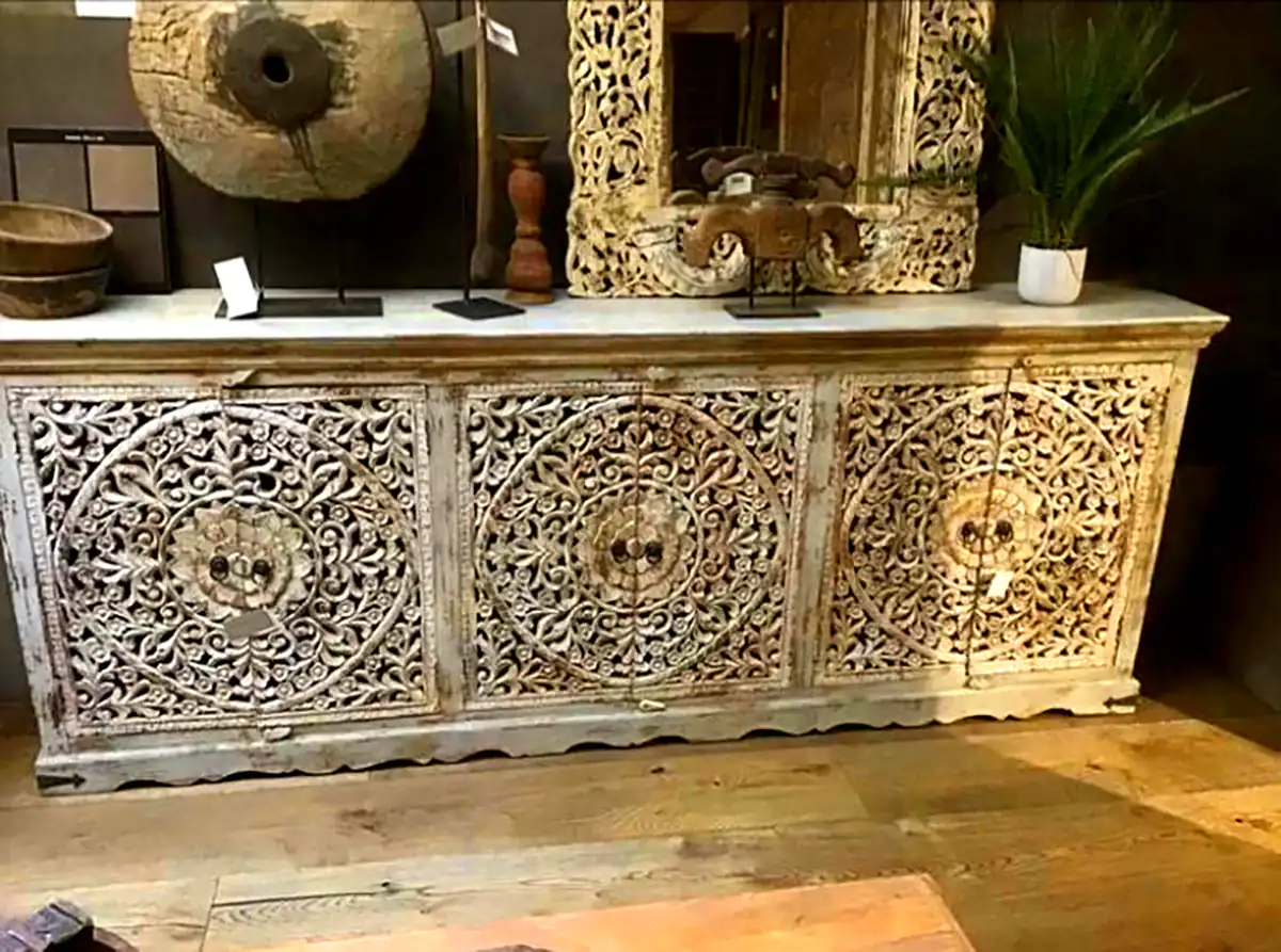 کنسول کلاسیک پتینه