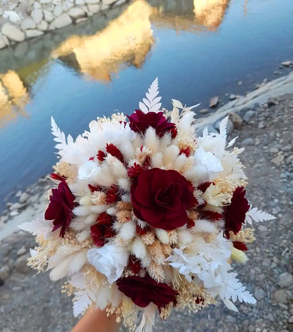 دسته گل وحشی عروسی