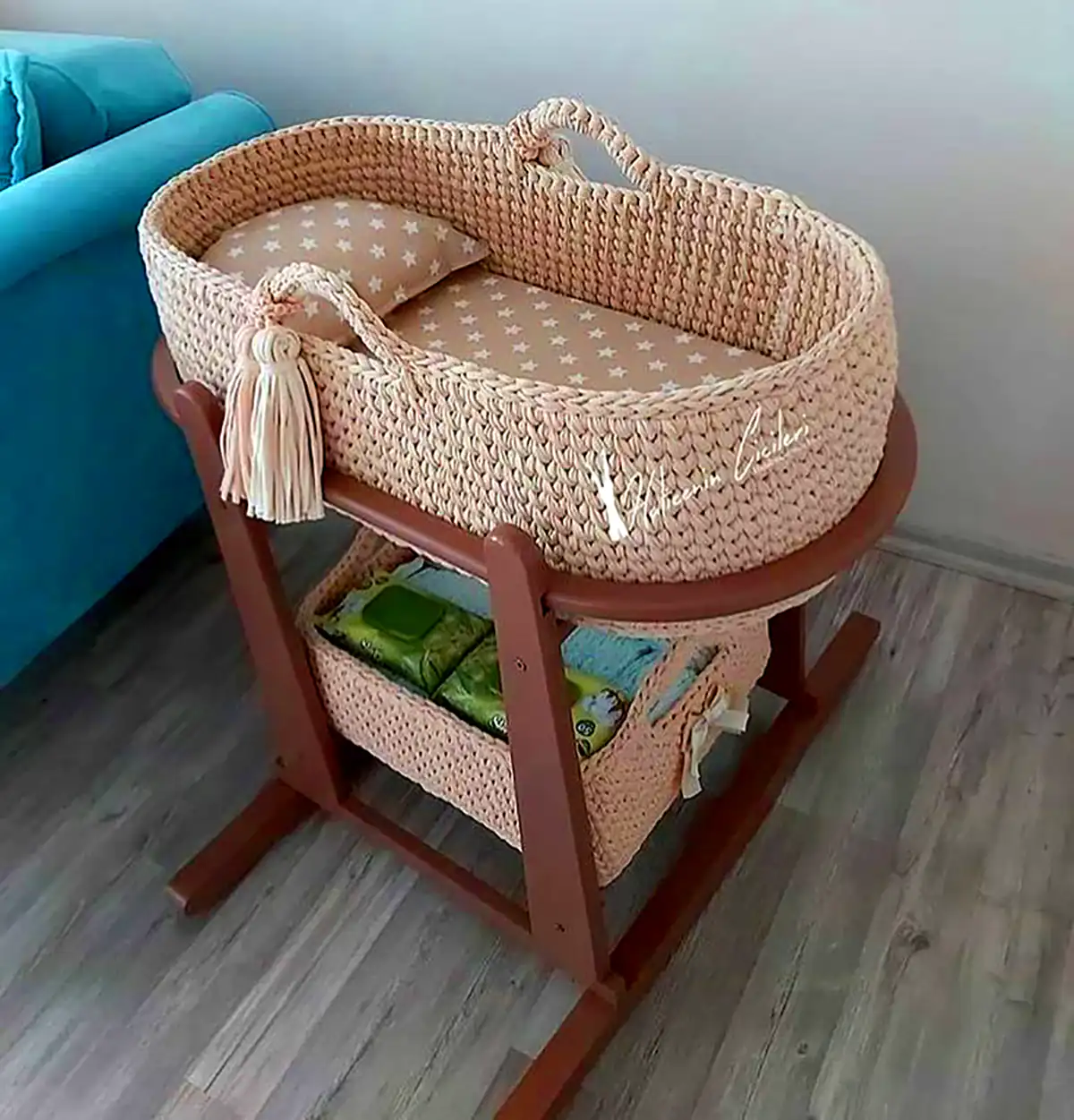 گهواره تریکو سیسمونی
