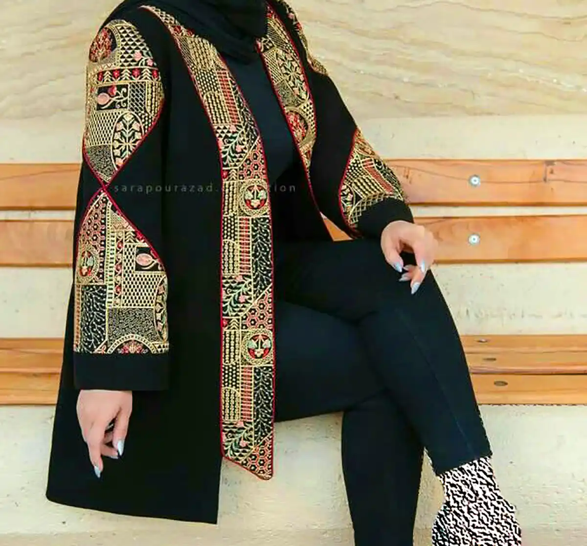 مدلهای جدید مانتو سوزندوزی مشکی