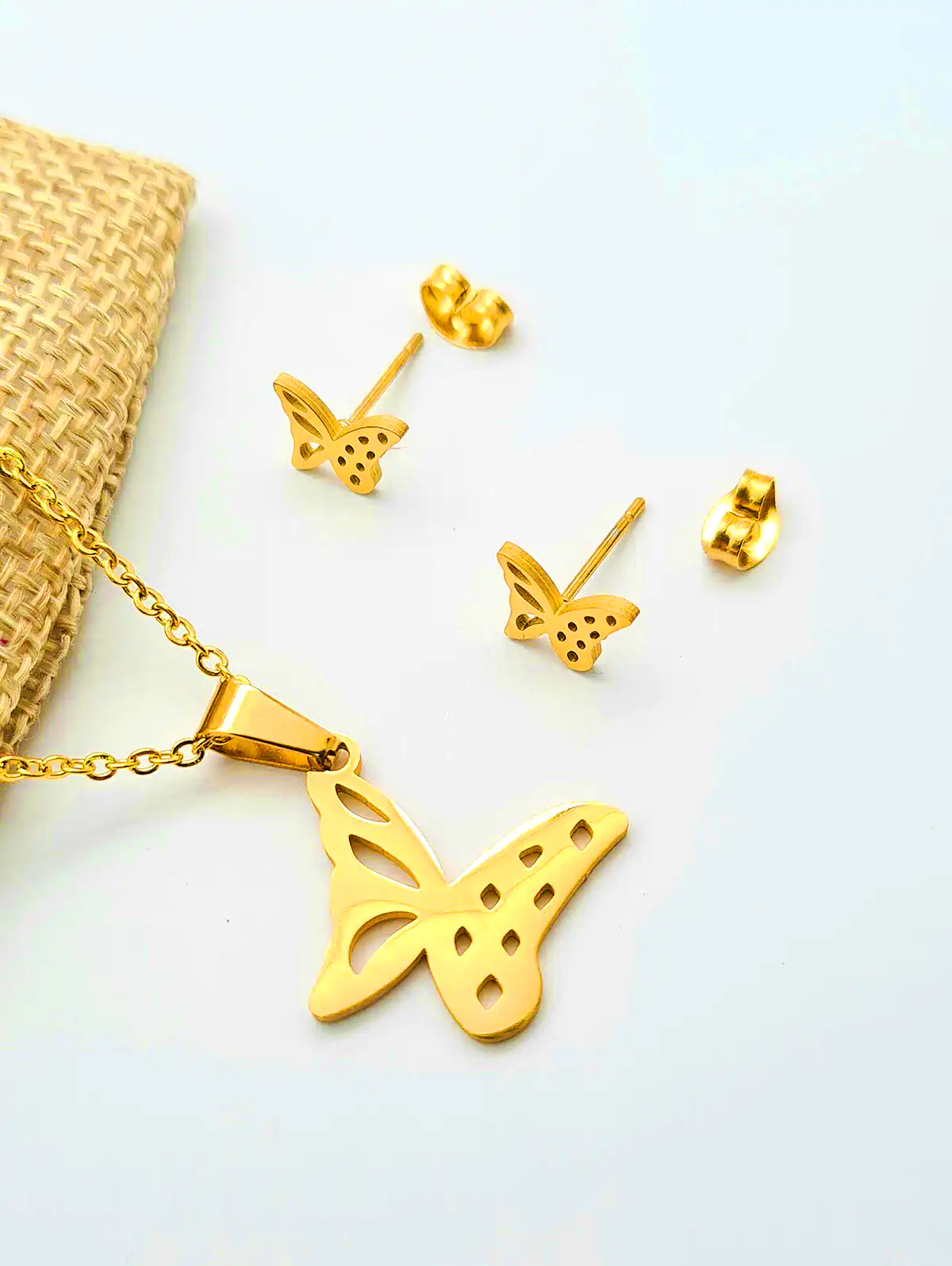 طلای شیک و لاکچری پروانه ای
