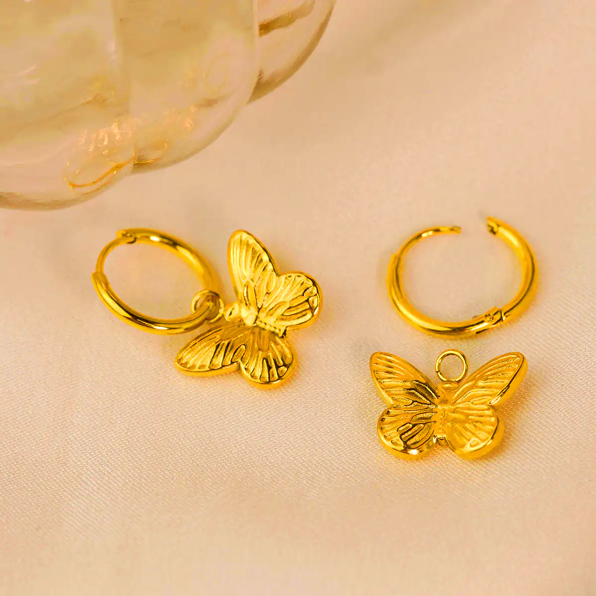 طلای شیک و لاکچری پروانه ای