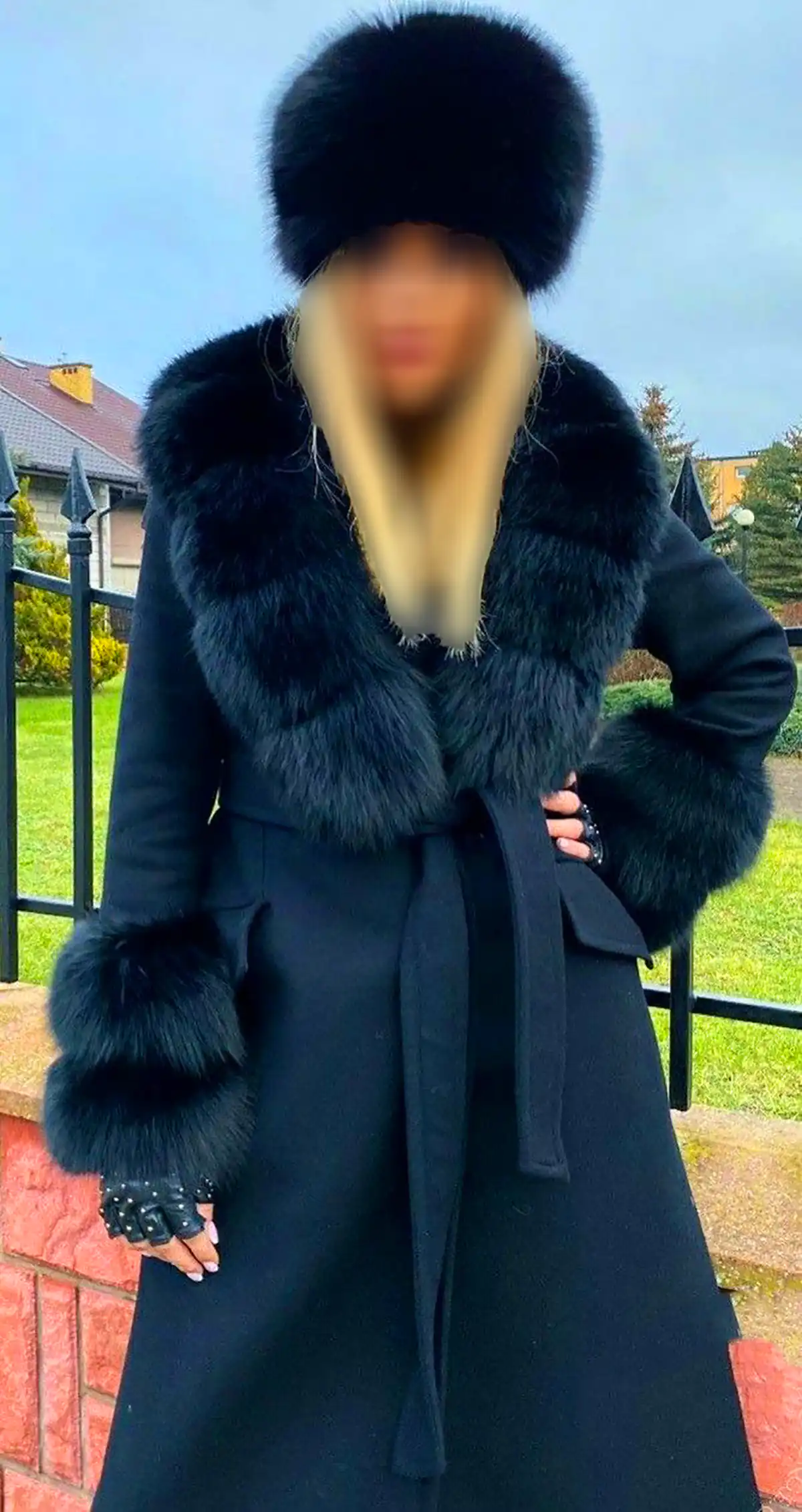پالتو روسی خزدار زنانه (جدیدترین مدل های ترند امسال ۱۴۰۴ - ۲۰۲۵) پالتو روسی خزدار زنانه