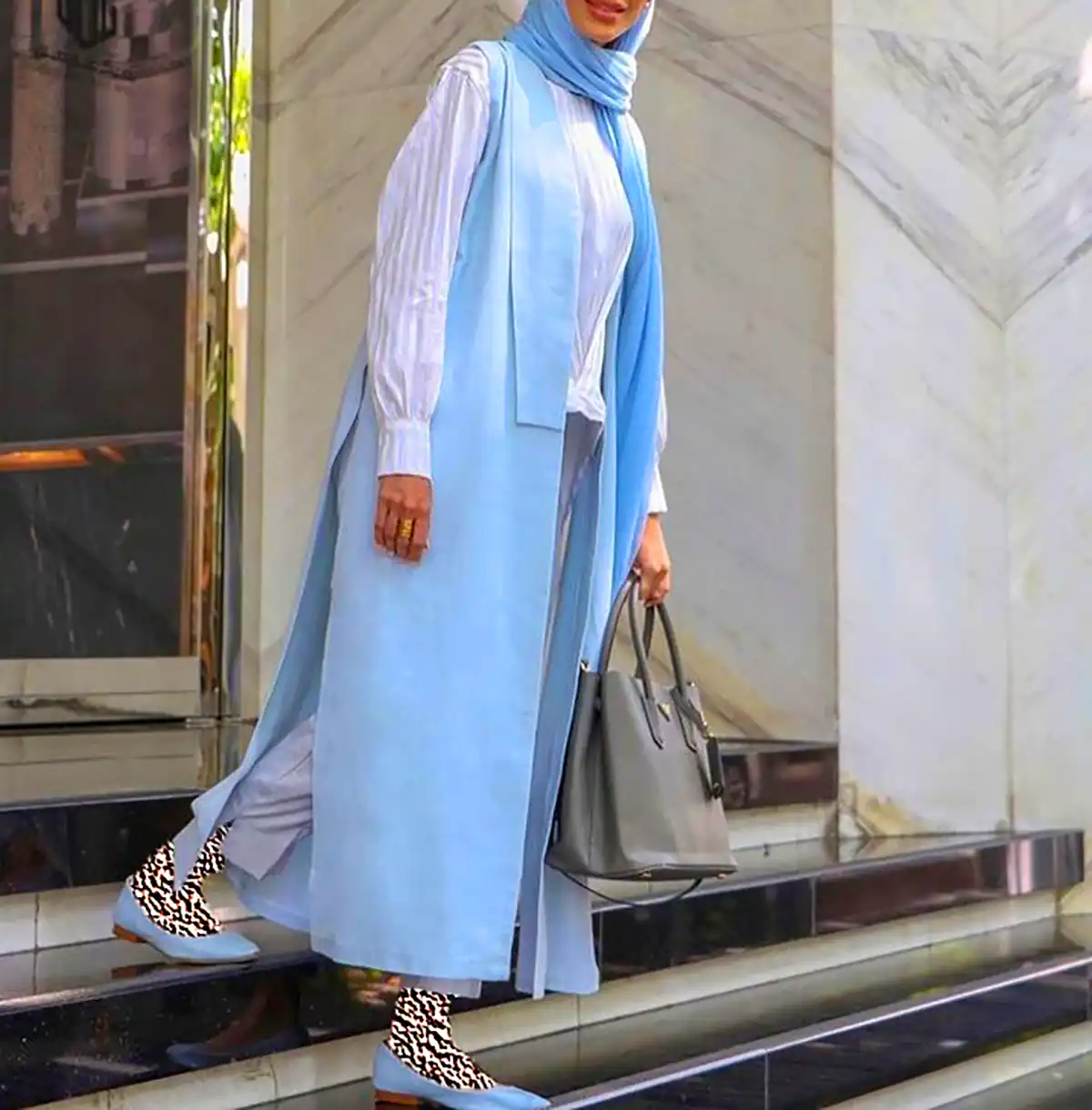 مانتو مجلسی آبی کارشده