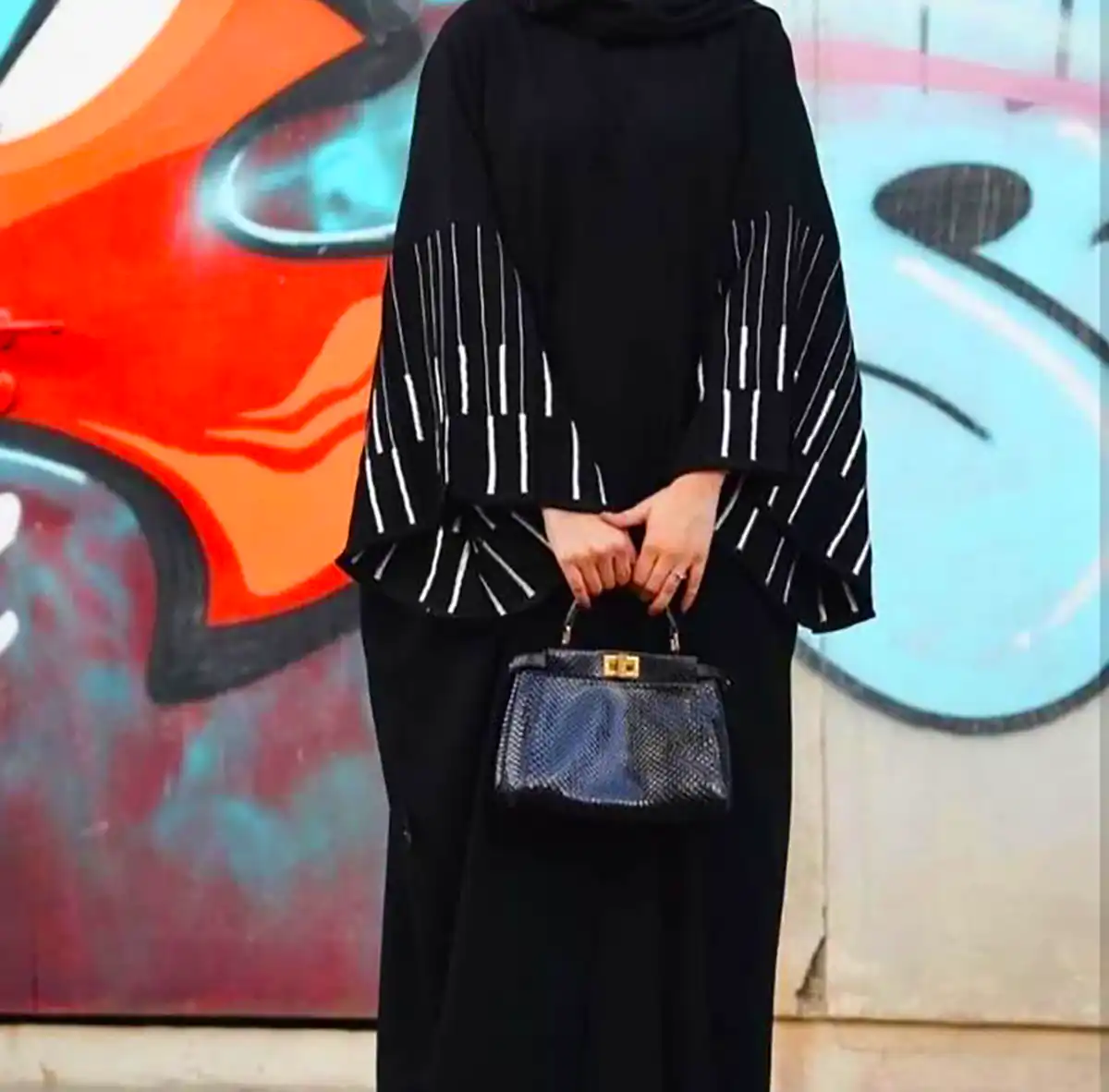 مانتو عبایی کار شده