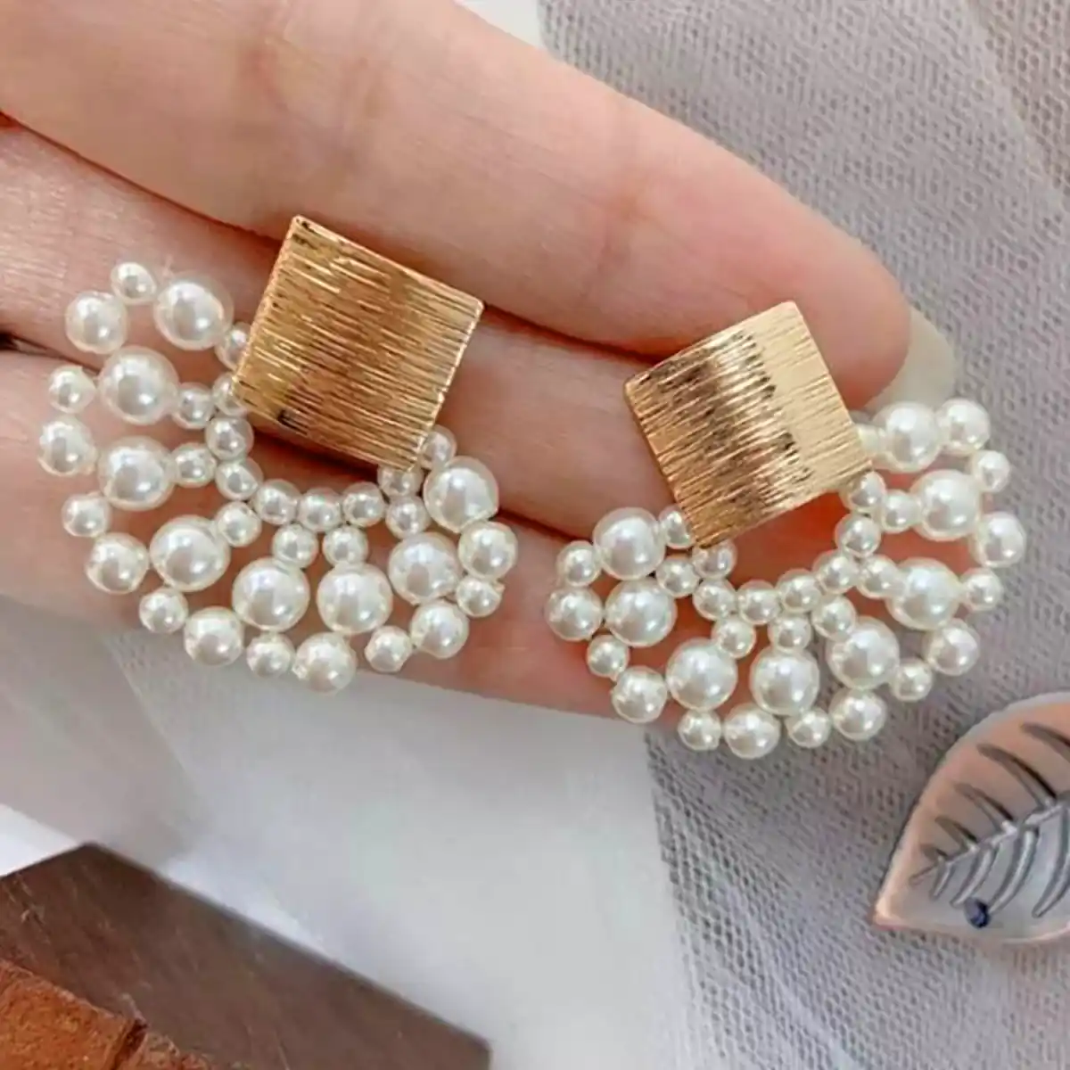 گوشواره مرواریدی مدرن