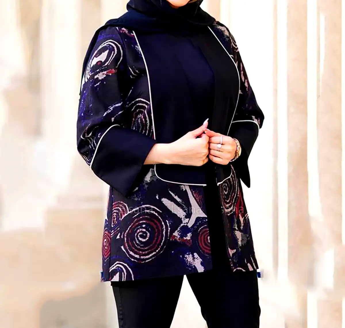مانتو مشکی مزونی