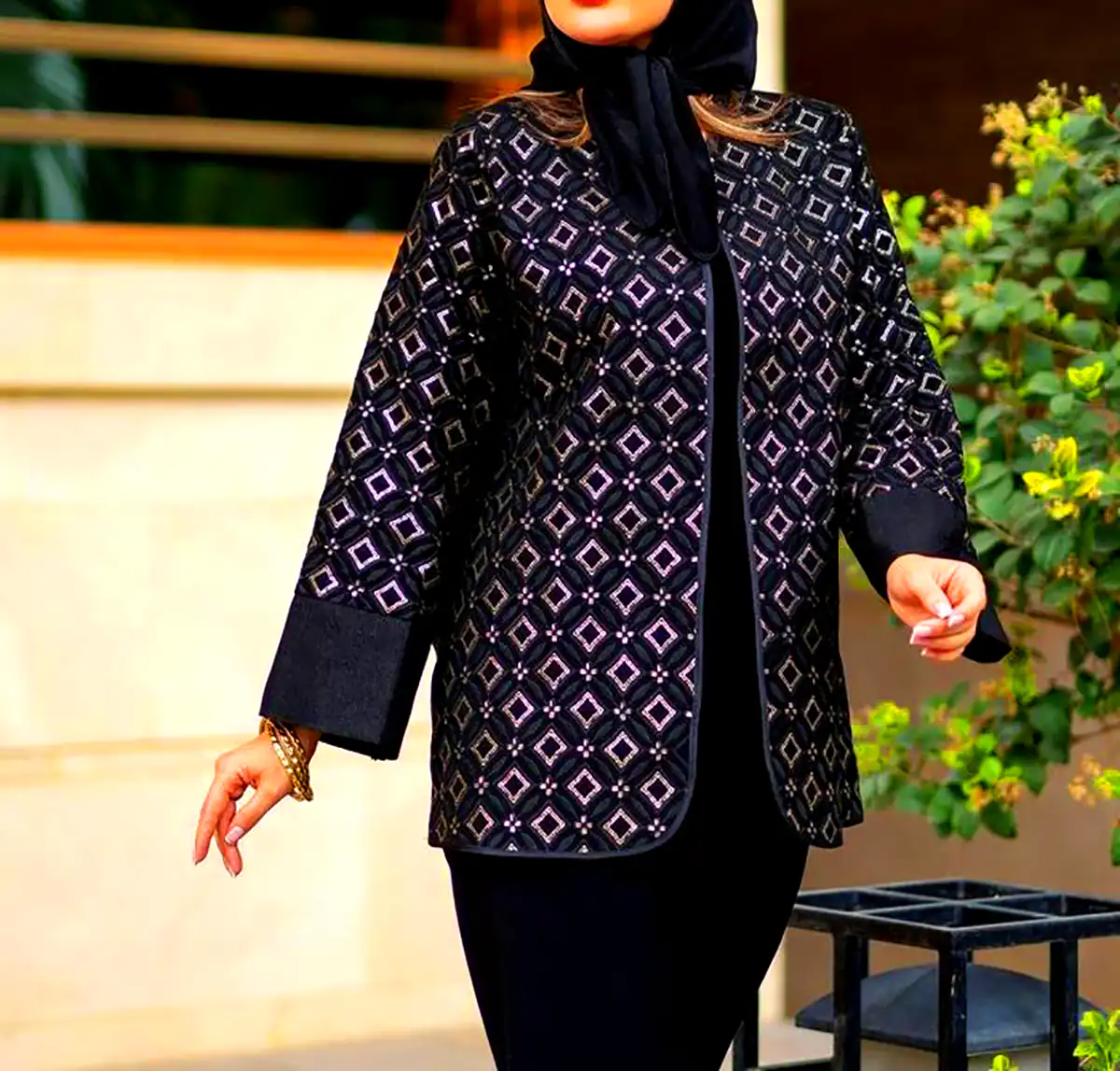 مانتو مشکی مزونی