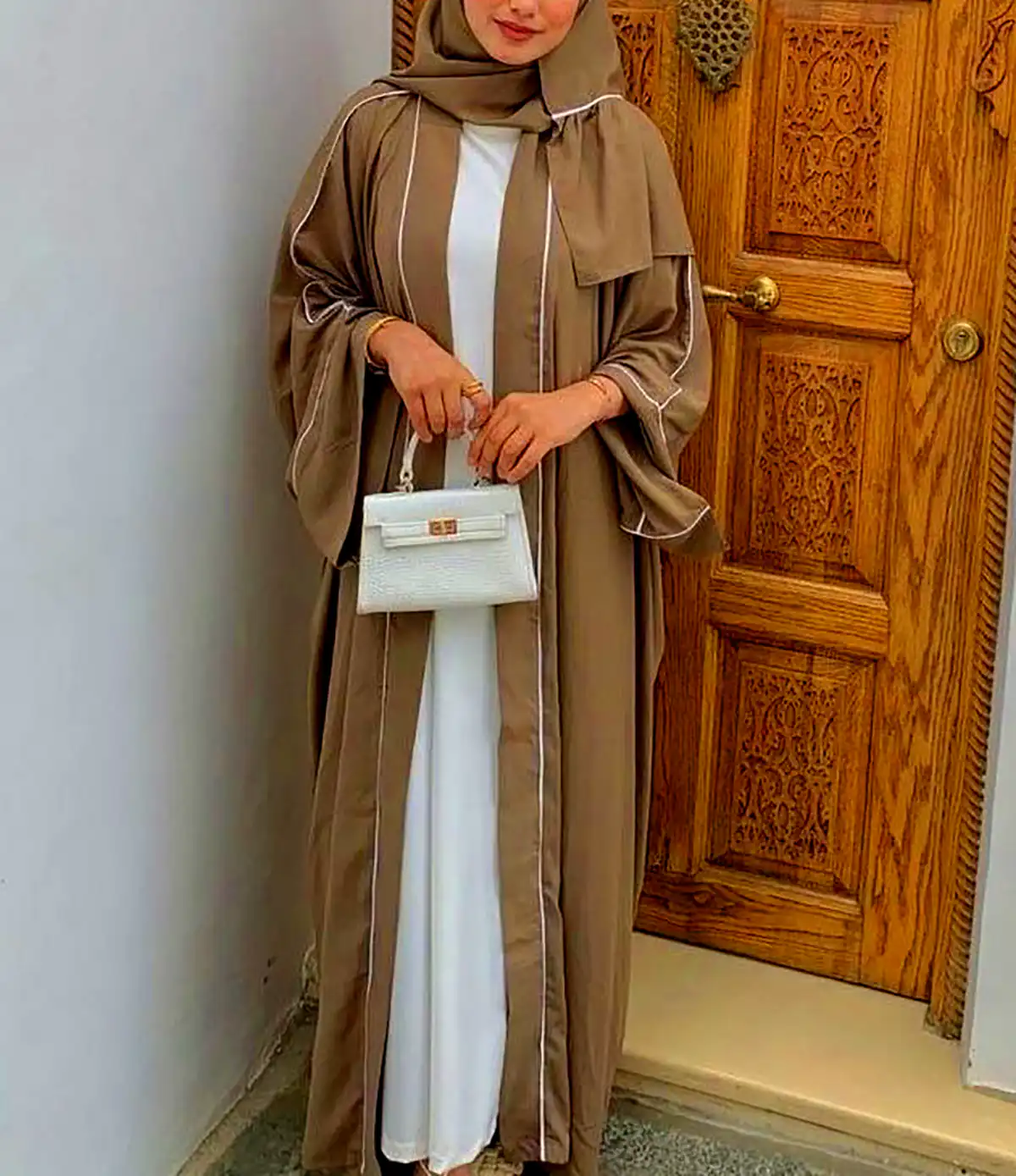 عبا تیره لاکچری
