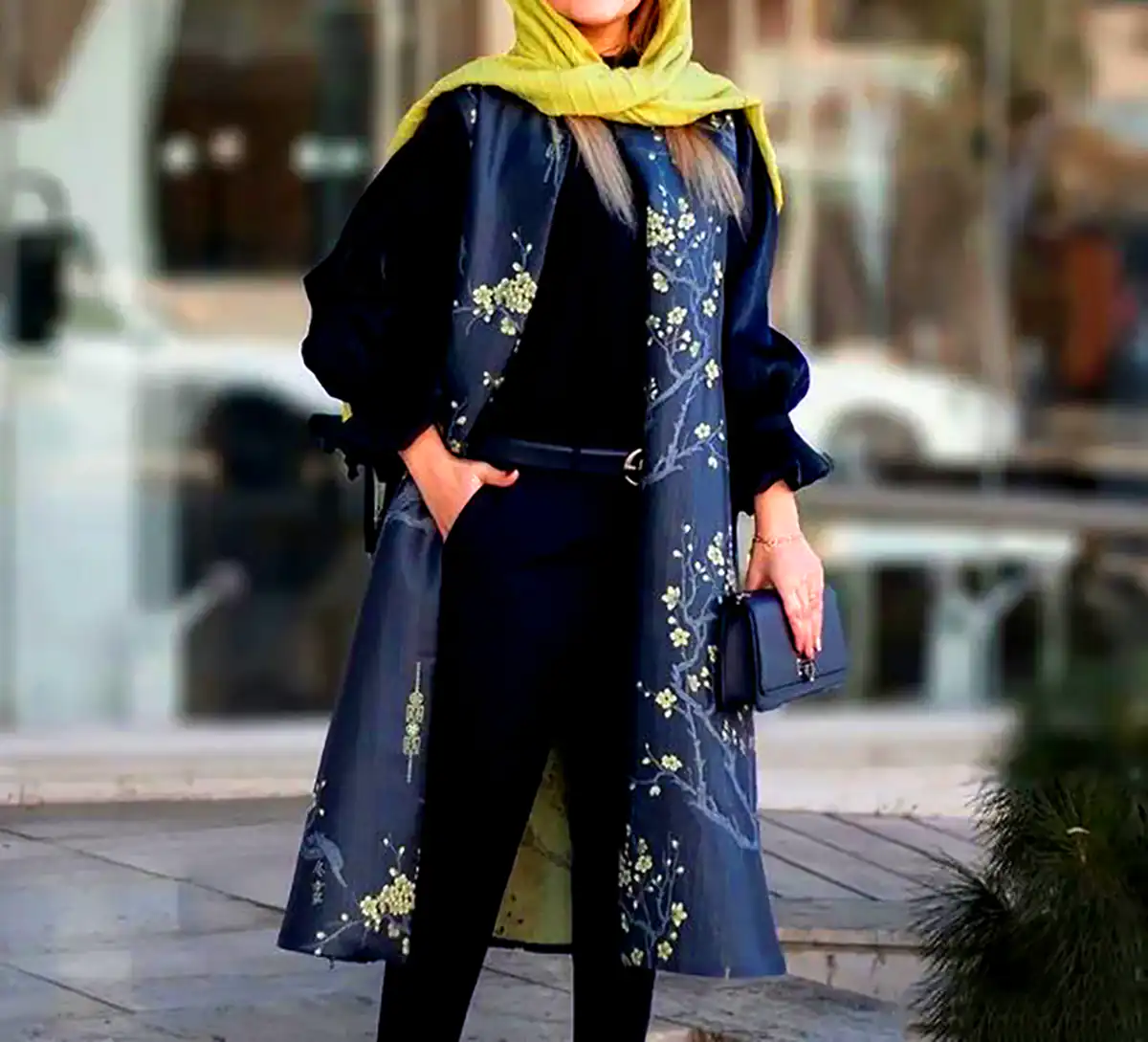 مانتو فری سایز جذاب مشکی