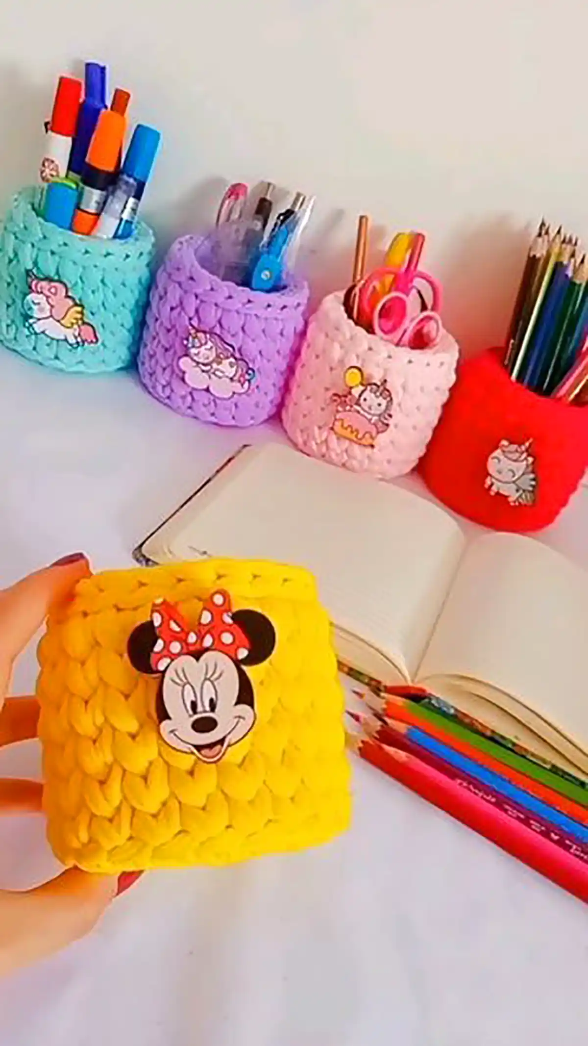 جامدادی رومیزی تریکو 