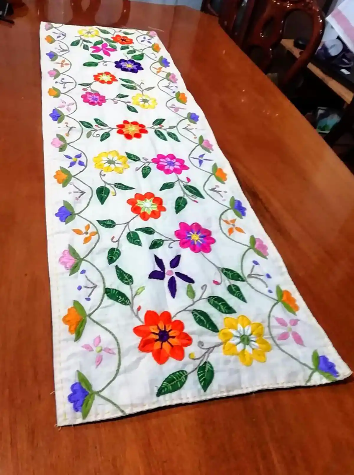 رانر گلدوزی دستی