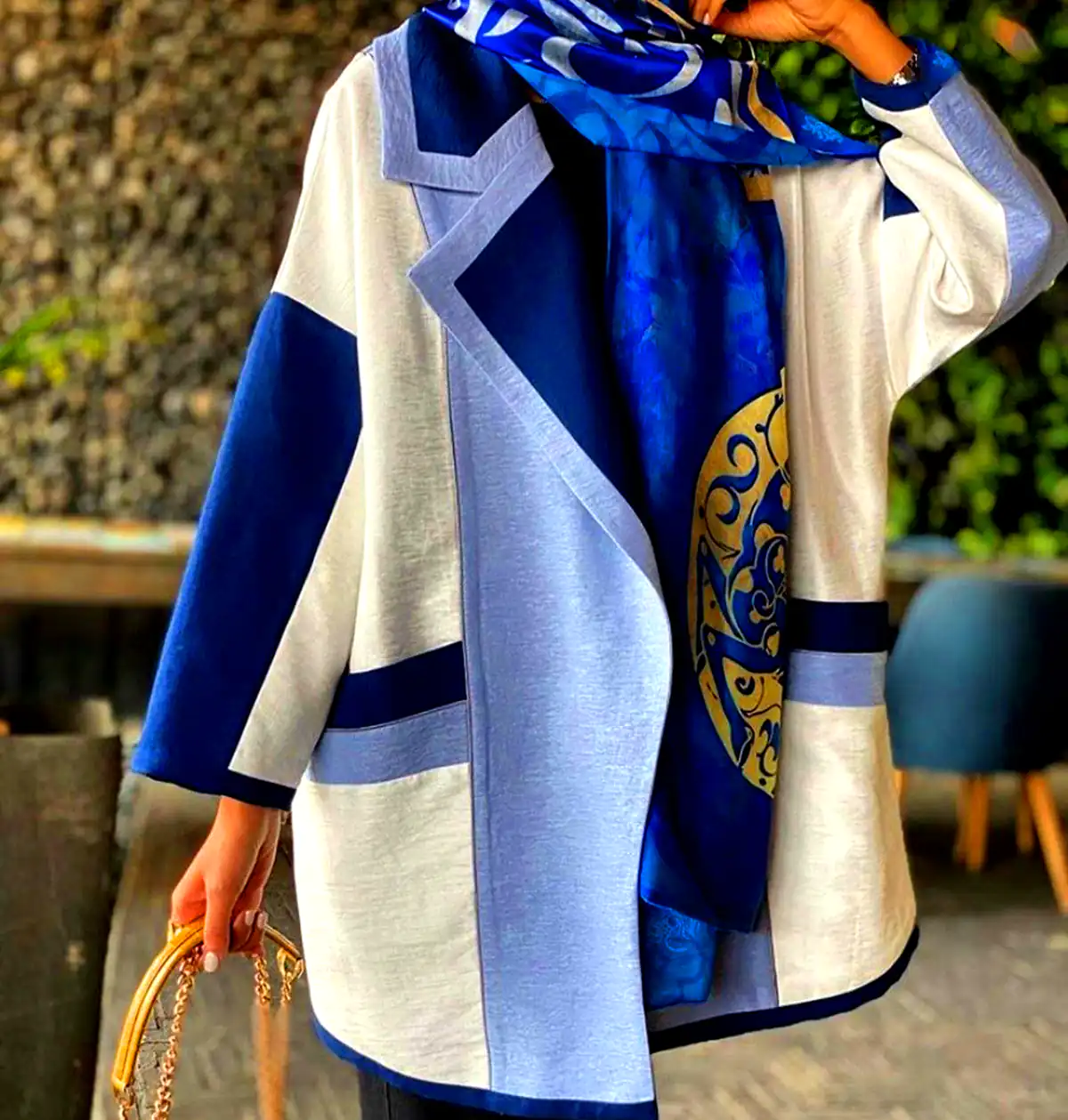 مانتو شیک آبی کمرنگ