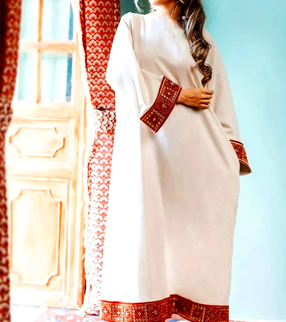 مانتو سفید سنتی