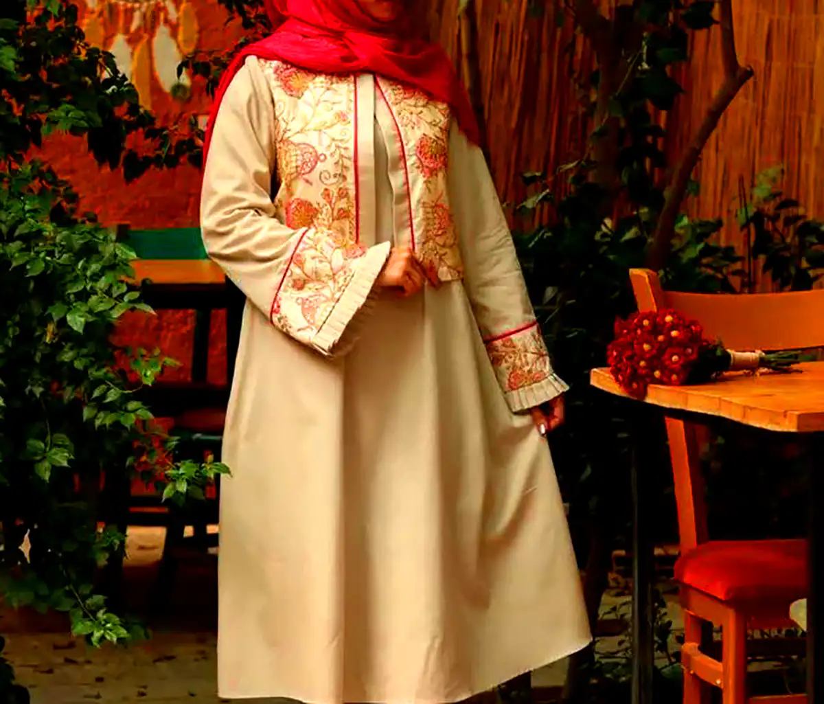 مانتو سفید سنتی