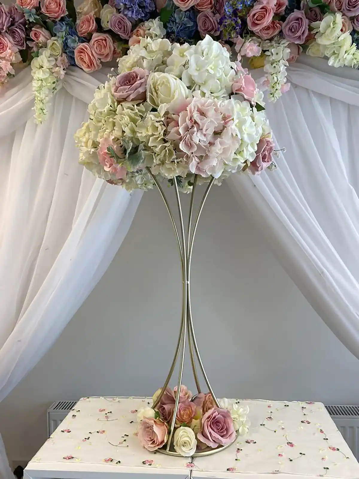 پایه گل عروسی طلایی