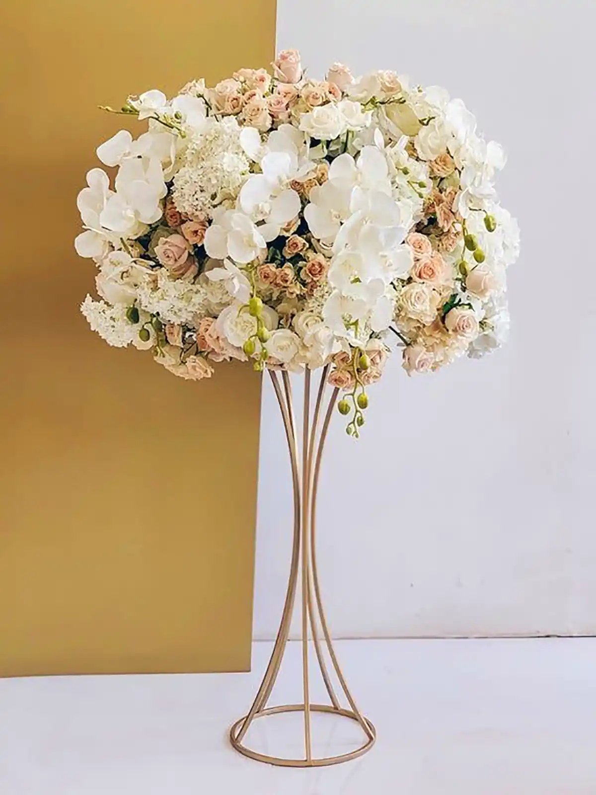 پایه گل عروسی طلایی