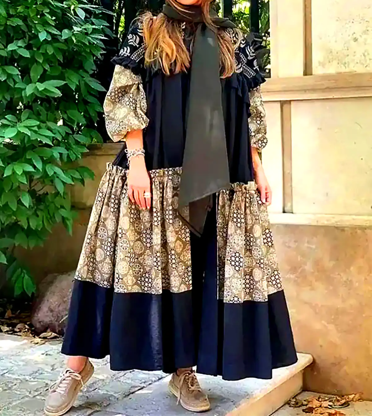 مانتو زنانه سنتی بیرونی