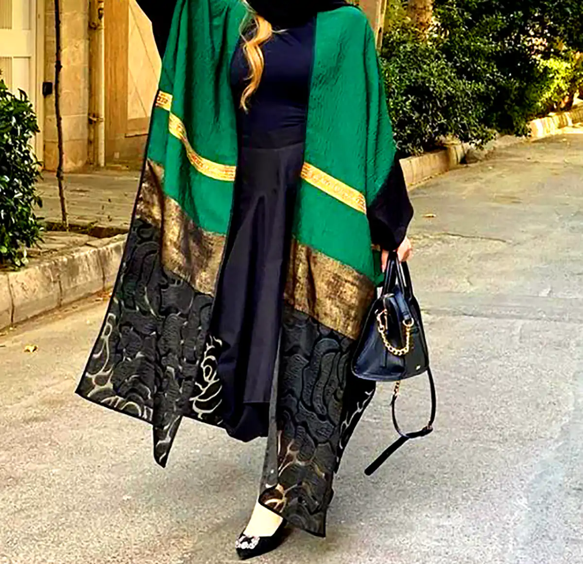مانتو زنانه سنتی بیرونی